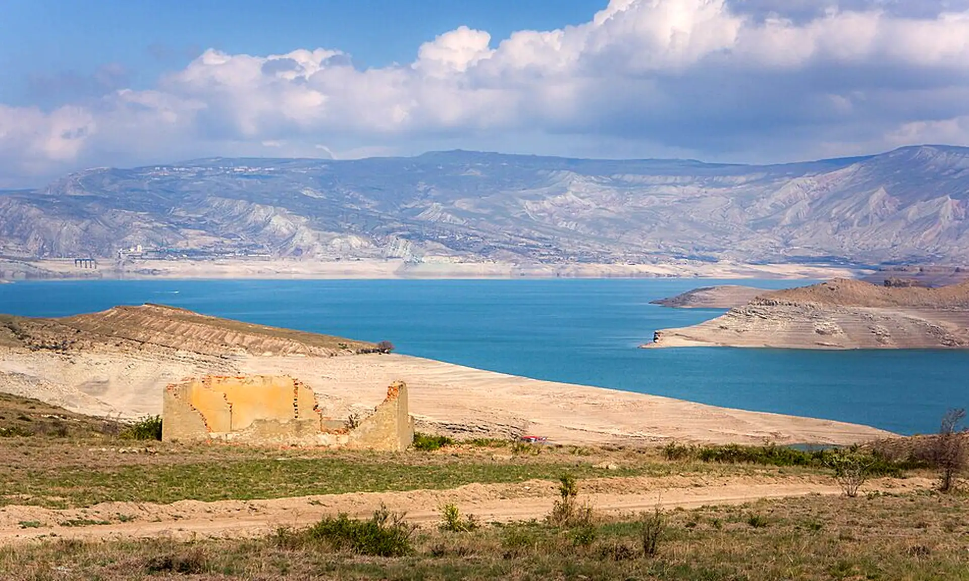 Чиркейское водохранилище